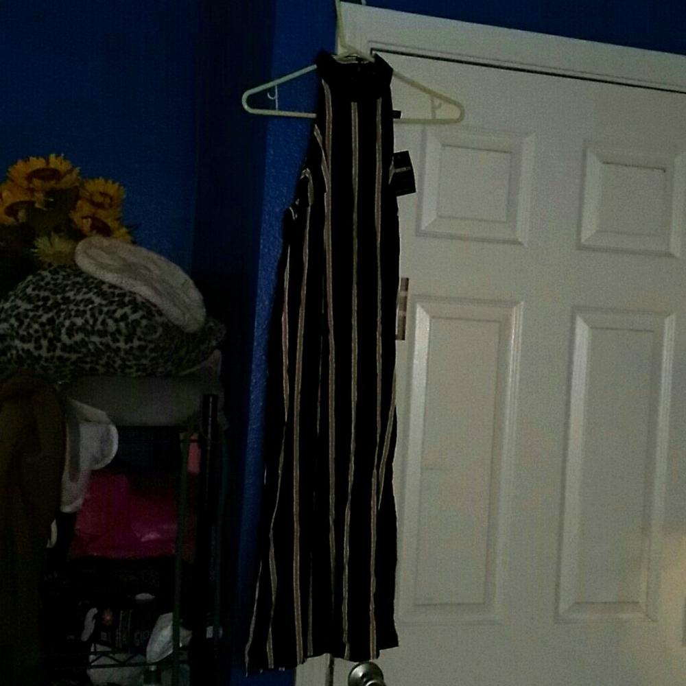 Classic black forever21 small dress